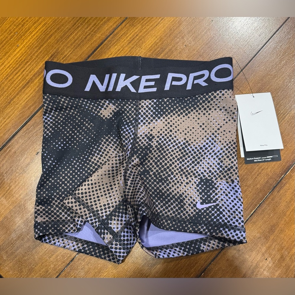 NWT Women's Nike Pro 3" Compression Training Shorts Size XS Dri Fit